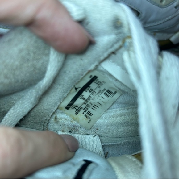 Nike Air Jordan 5 Low 'White Metallic' Sneakers Womens sz 8.5 - peeling - Picture 8 of 8